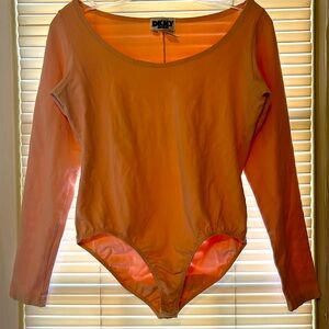 DKNY Scoop neck Seamless Bodysuit Sz Large